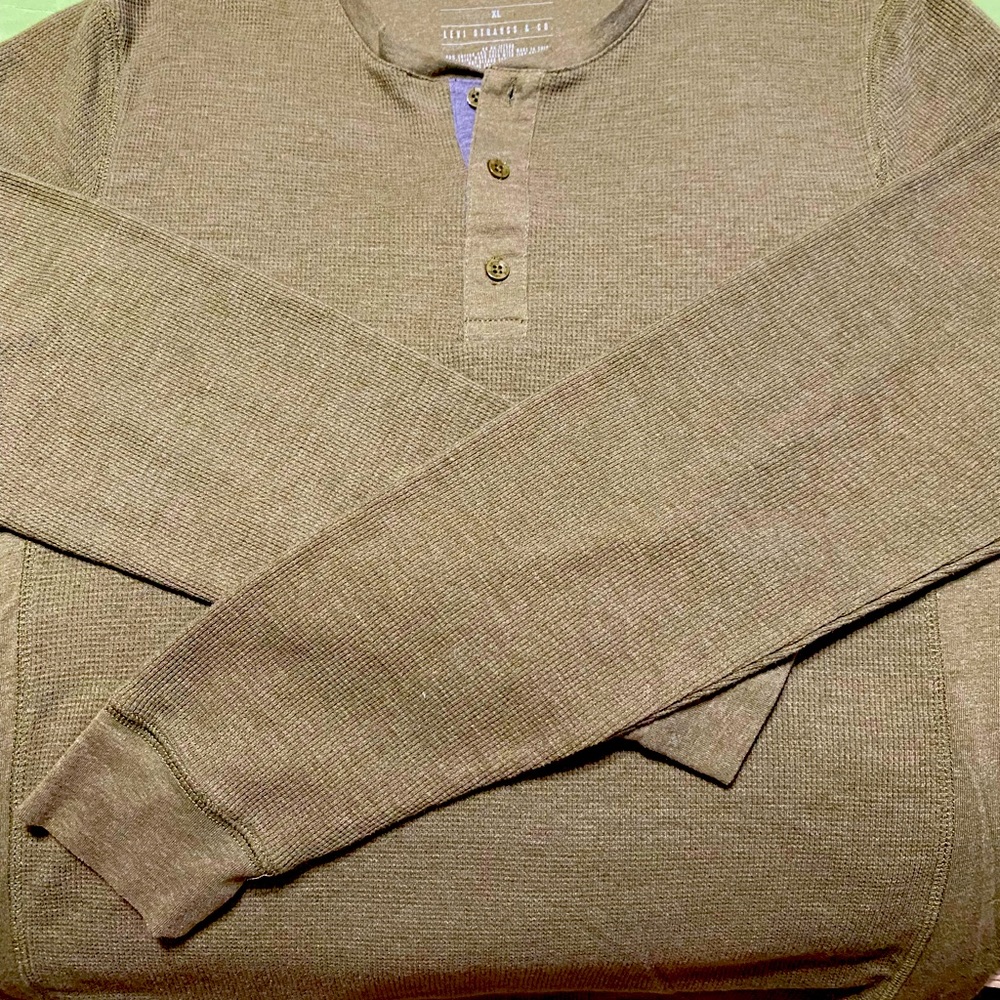 Mens pullover